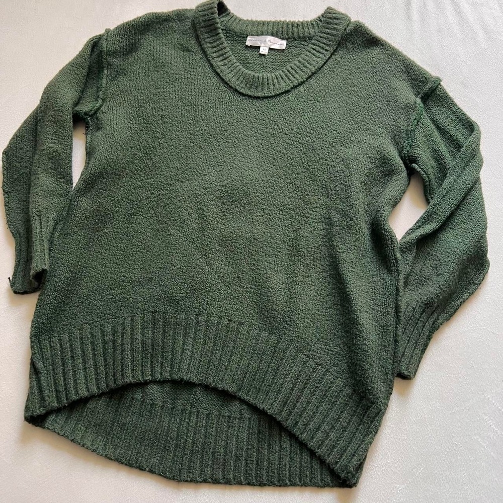 CHelsea & Theodore Green Knit Sweater Oversized Cozy Fall School Librarian